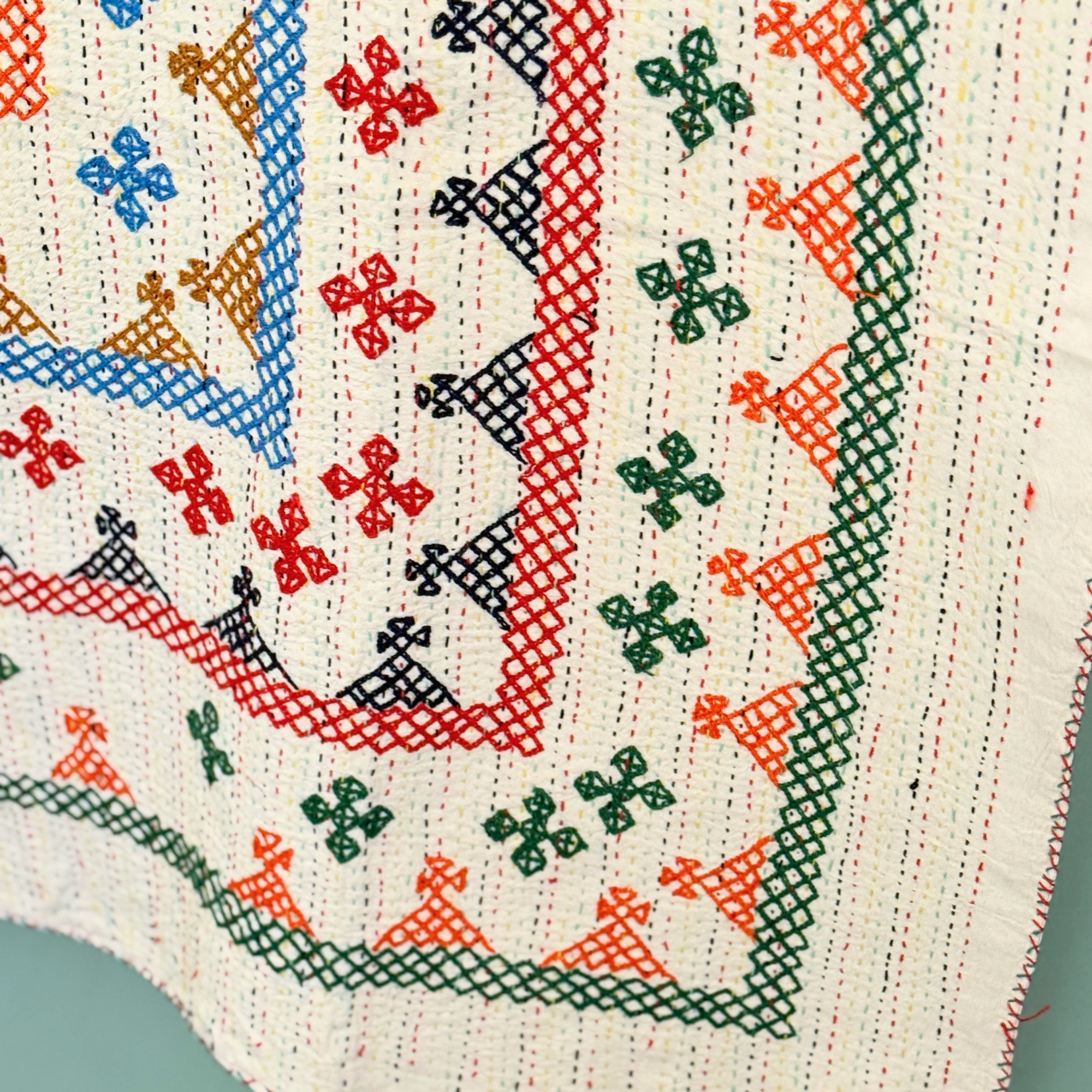 SINGLE KANTHA  - GREEN, ORANGE, RED, BLUE