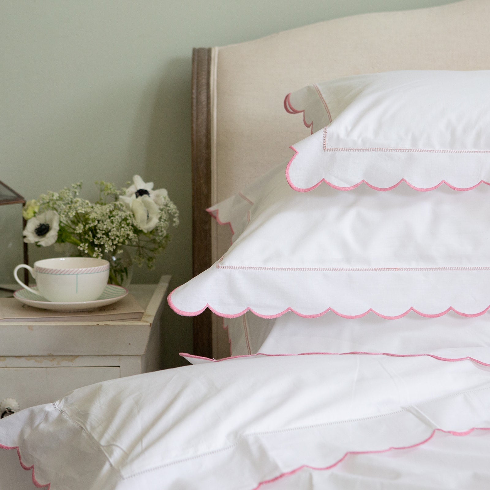 Cotton Pink Scallop Super King Pillowcase with hemstitched border
