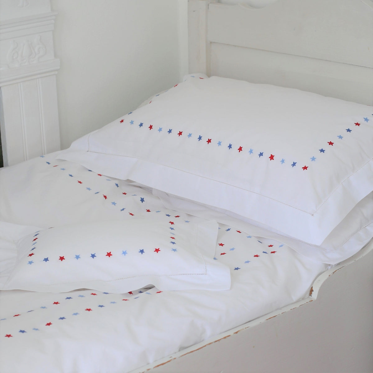 Red Blue Star Cot Bed Duvet Cover