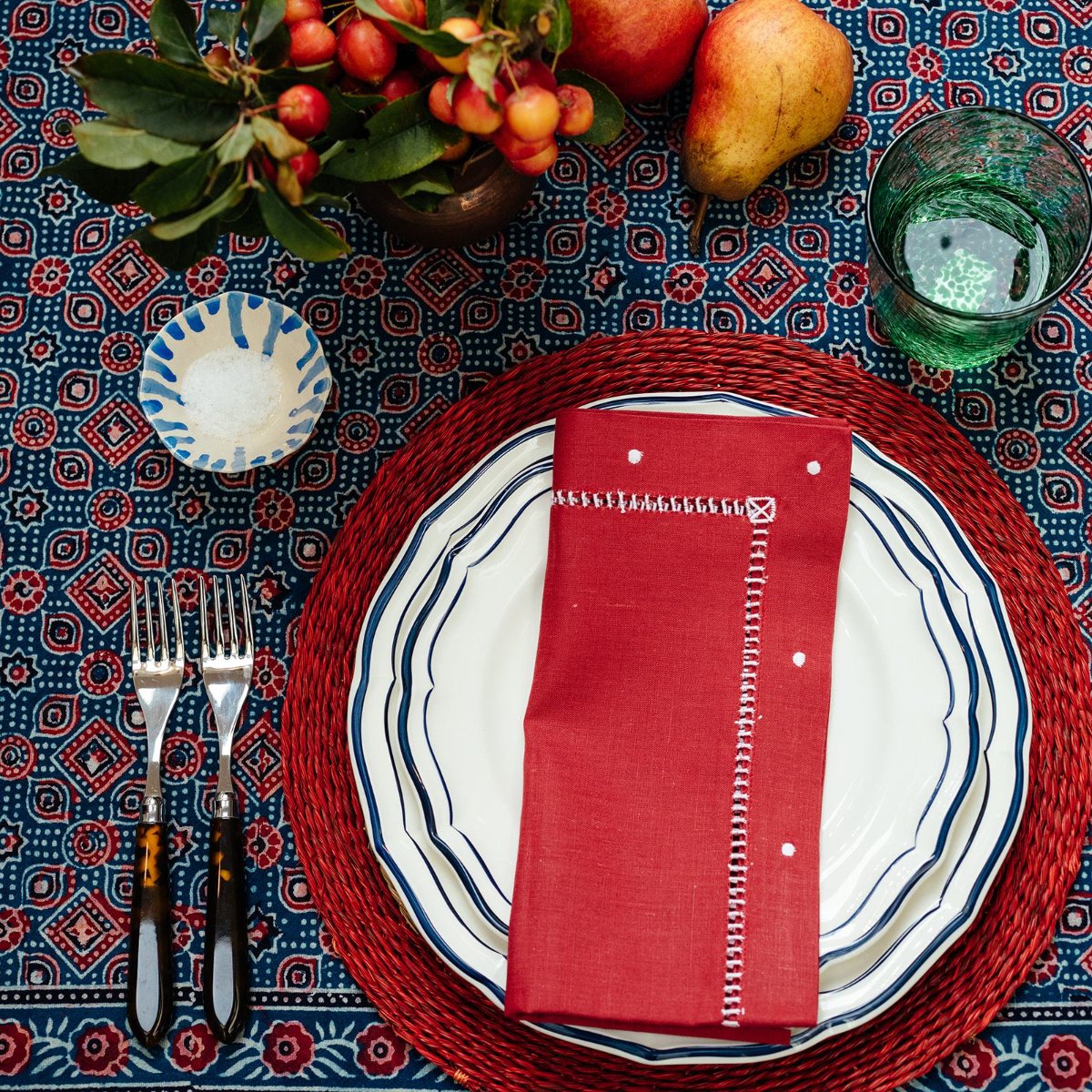 Red Linen Dot Napkin - Set of 4